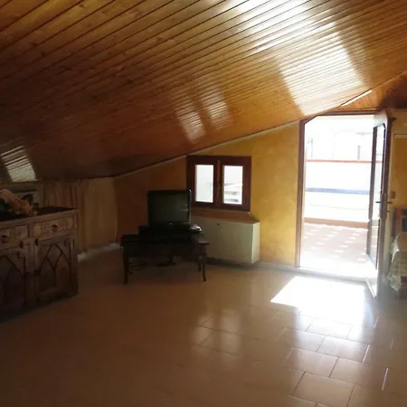 Mansarda Stella Sul Mare 度假居 波利纳